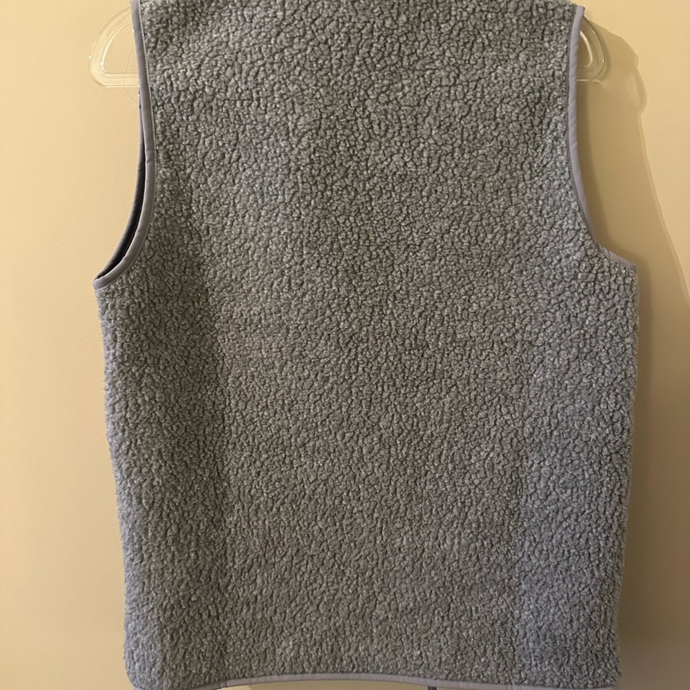 Aritzia TNA Polartec® Thermal Pro® Mockneck Vest in Heather Gray Size XXS - Picture 6 of 6